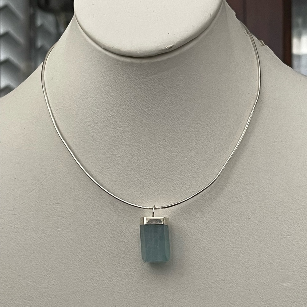 Huge 36 carat raw aquamarine solid sterling silver pendant 925 Italy solid chain - Picture 9 of 10